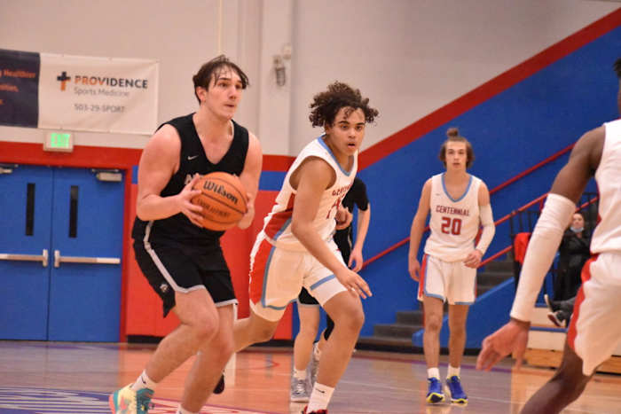 Nelson.Centennial.boys-basketball.Dave-Ball.10